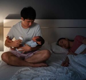 Read more about the article What to Do When Your Baby Wakes Up Every Hour: A Guide for Exhausted Parents